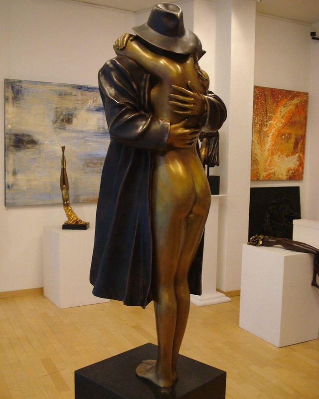 Artwork by Bruno Bruni